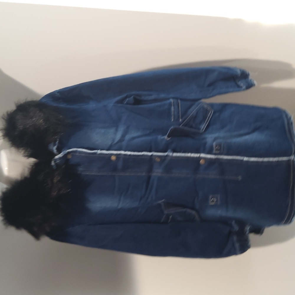Jacket - Picture 4 of 4